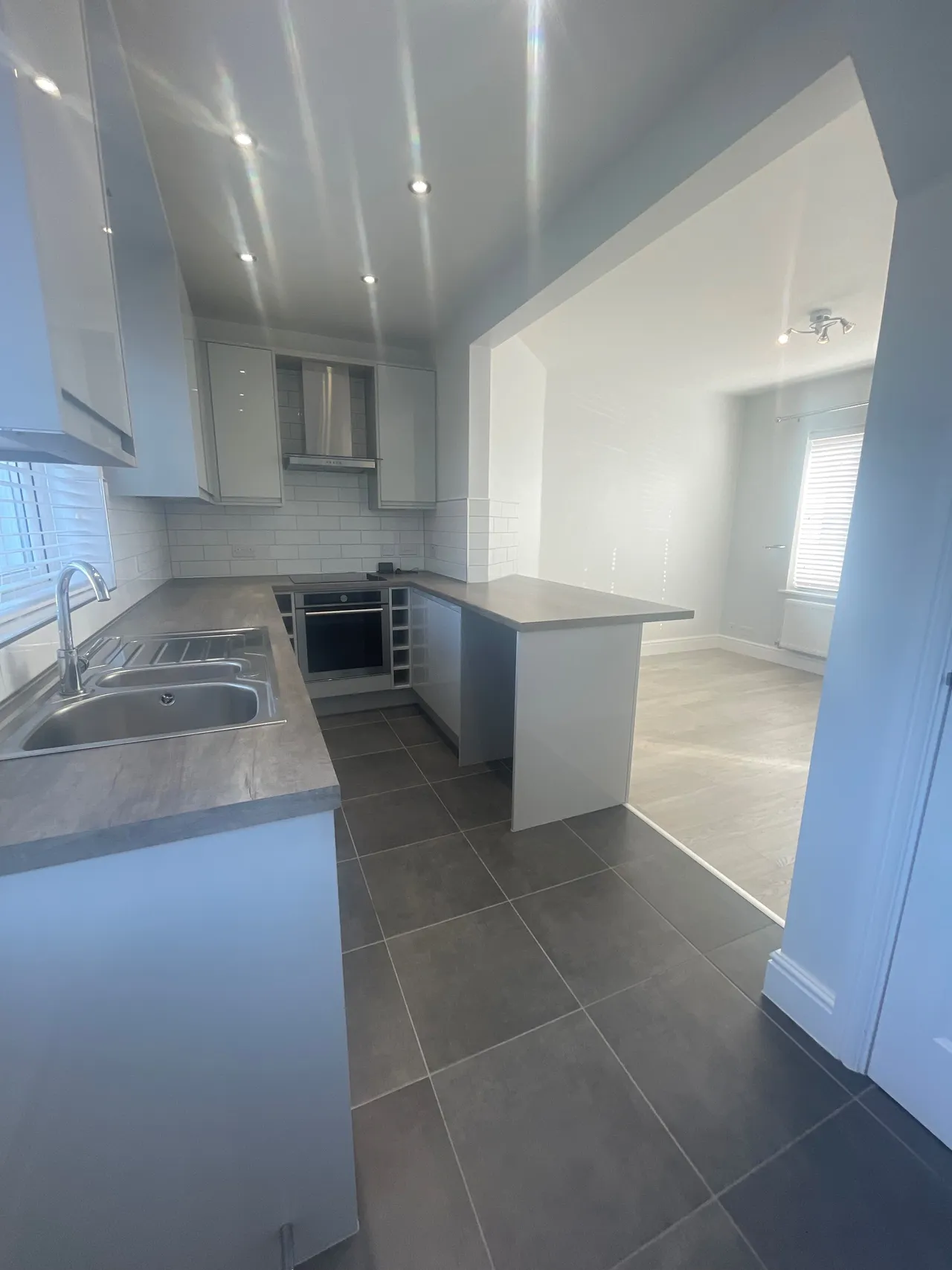 Peterborough Road, Farcet, PE7, photo 2