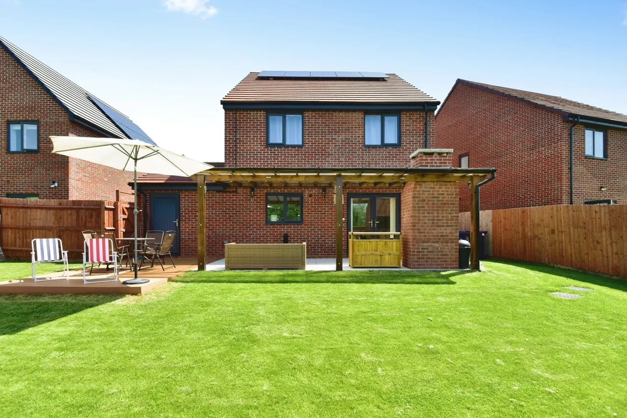 Dartmoor Close, Newcastle, Staffordshire, ST5, photo 21