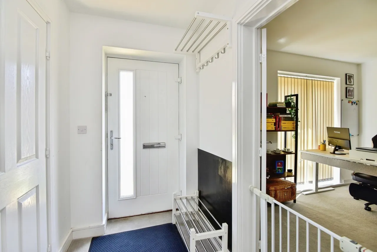 Dartmoor Close, Newcastle, Staffordshire, ST5, photo 16