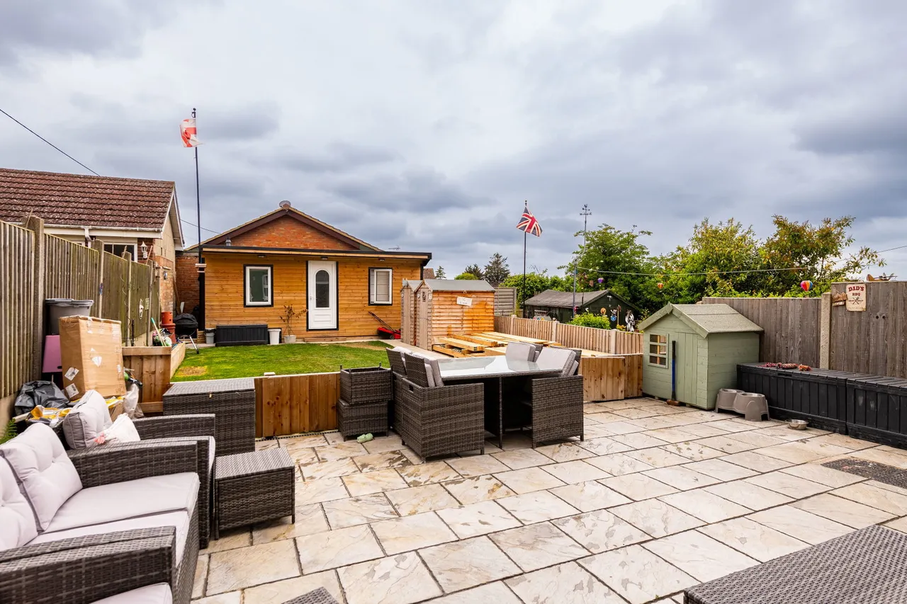 Seaside Avenue, Minster On Sea, ME12, photo 13
