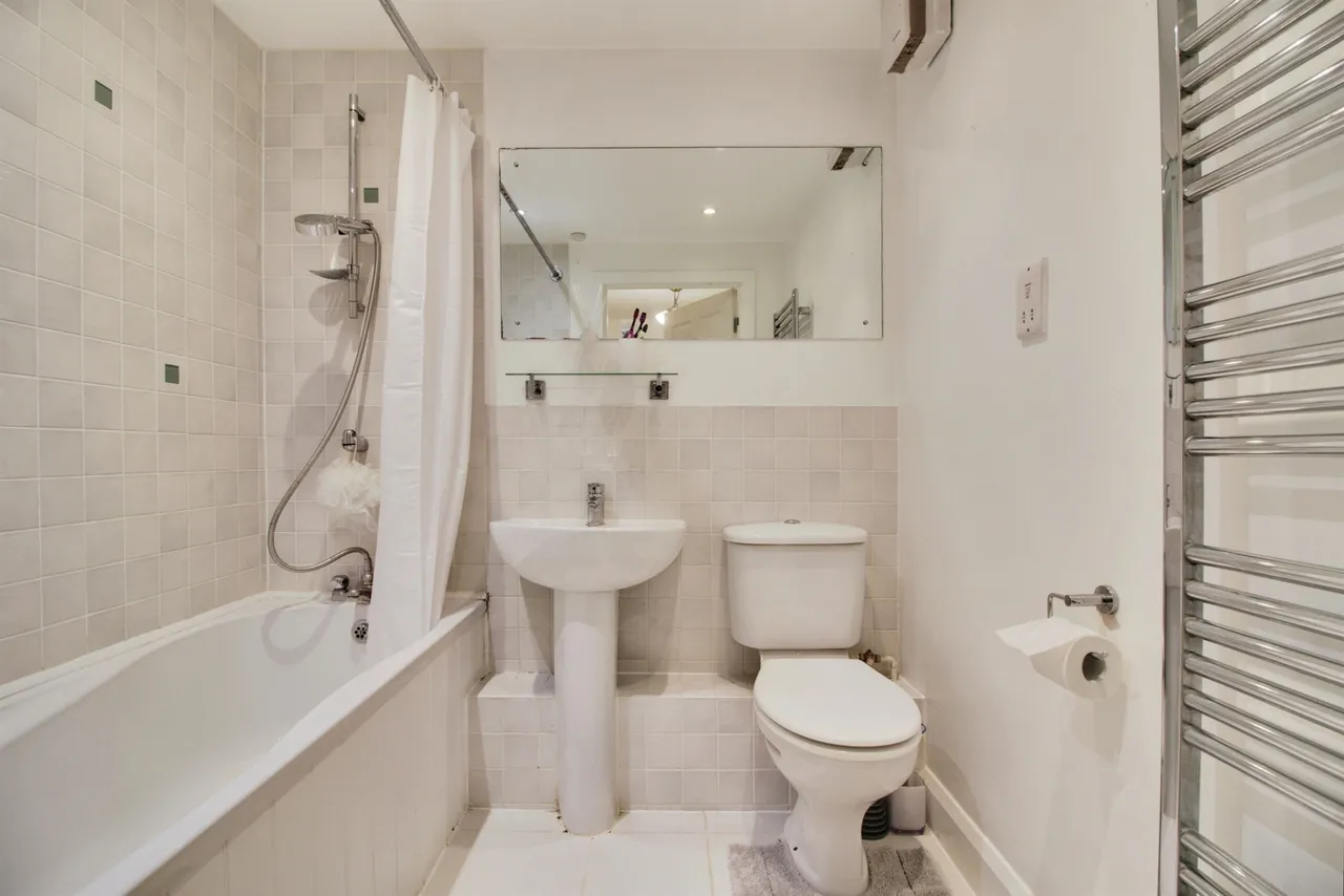 Wenham Place, Hatfield, photo 11