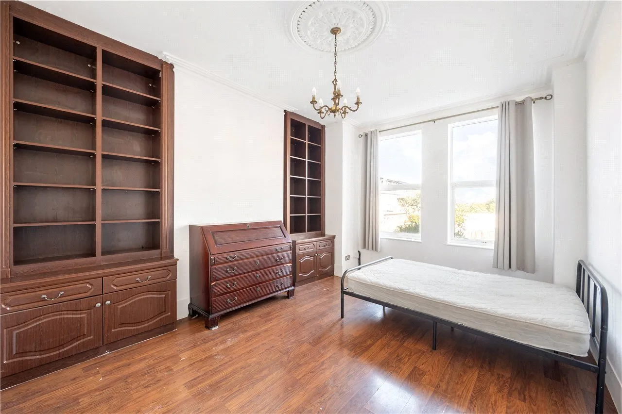 Ardoch Road, London, SE6, photo 2