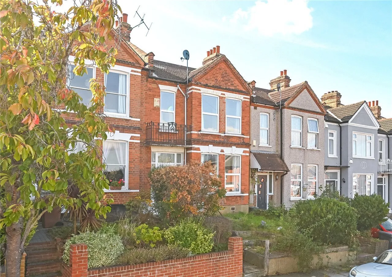 3 bed house for sale, Ardoch Road, London, SE6