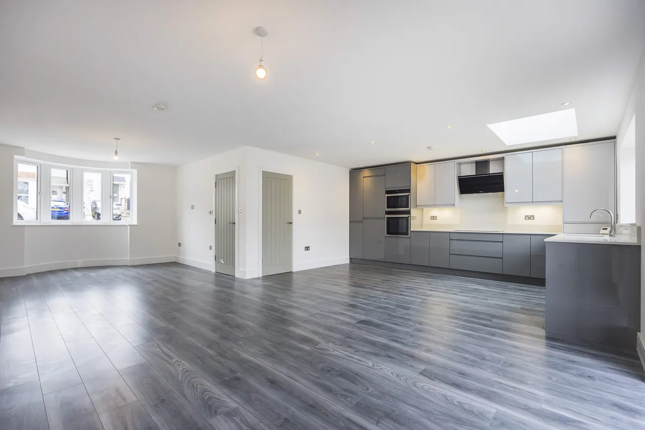 Buckingham Avenue, Welling, photo 2