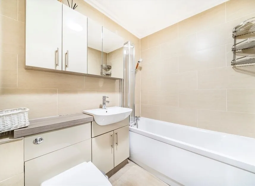 Chestnut Close, West Norwood, SW16, photo 5