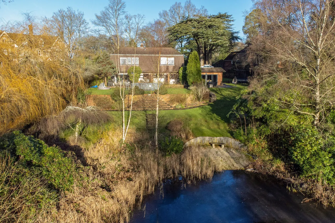 Tile Barn, Woolton Hill, RG20, photo 21