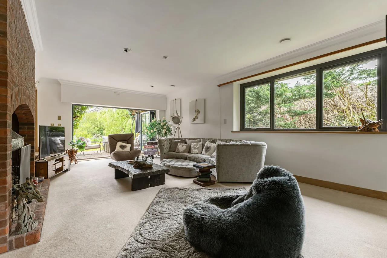 Tile Barn, Woolton Hill, RG20, photo 9