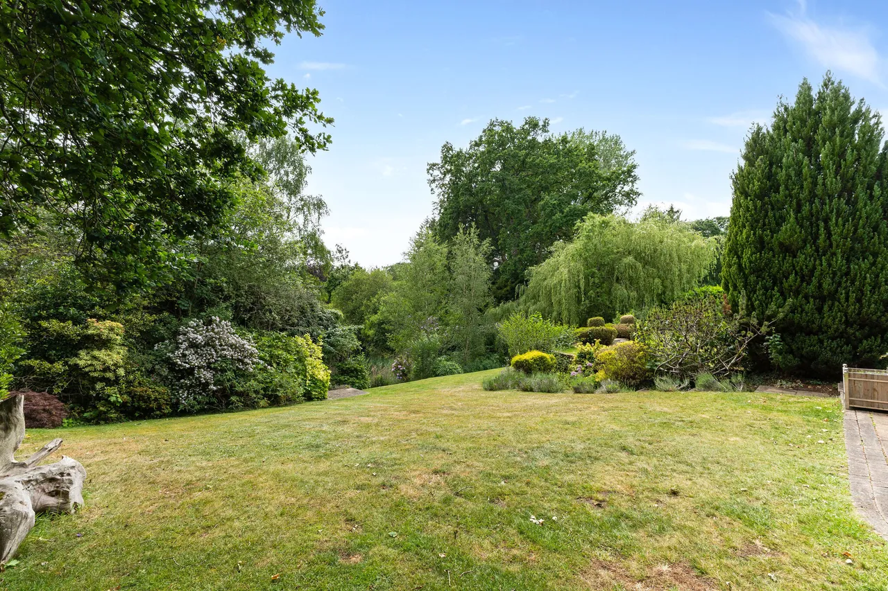 Tile Barn, Woolton Hill, RG20, photo 19