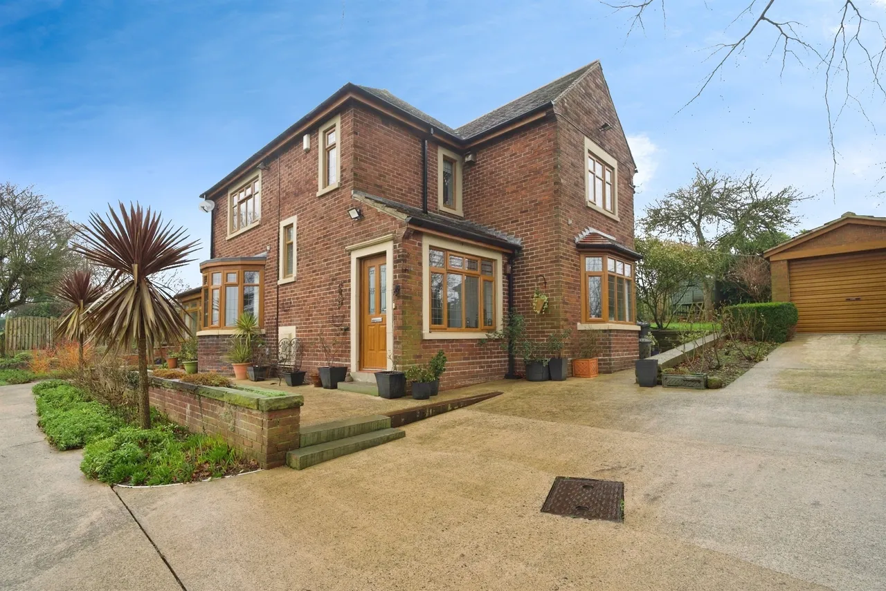 3 bed house for sale — Crook House Lane, Barnsley