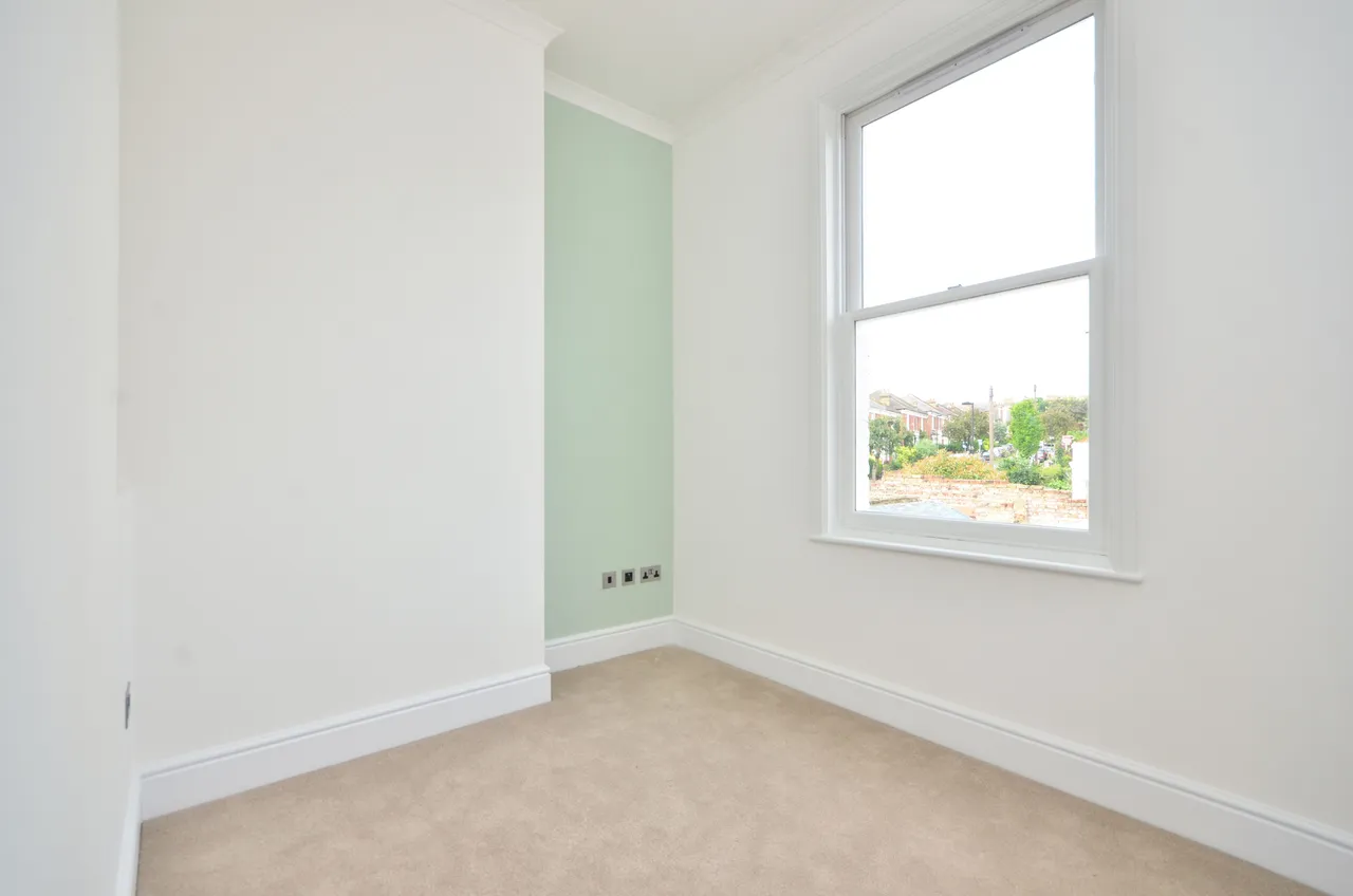 Flat C, 62 Norwood Road, London, photo 4