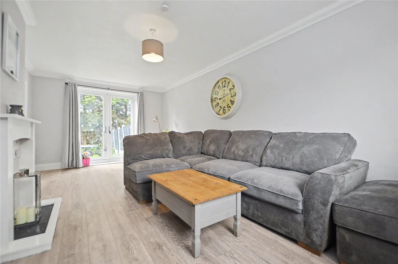 Cotswold Drive, Rothwell, LS26, photo 2