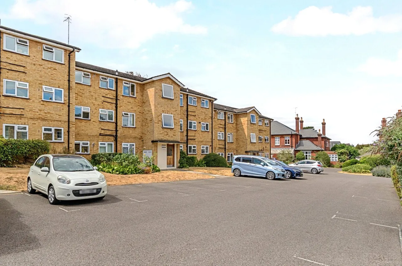 West Road, Guildford, GU1, photo 17