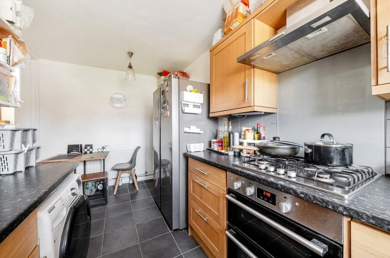 West Road, Guildford, GU1, photo 6