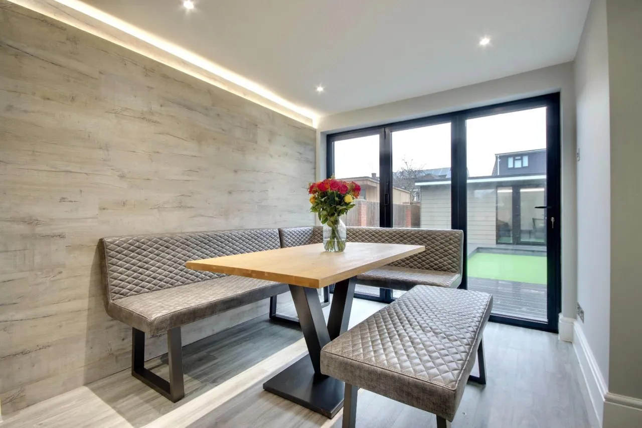 4 bed house for sale, Bramley Close, Waterlooville, PO7