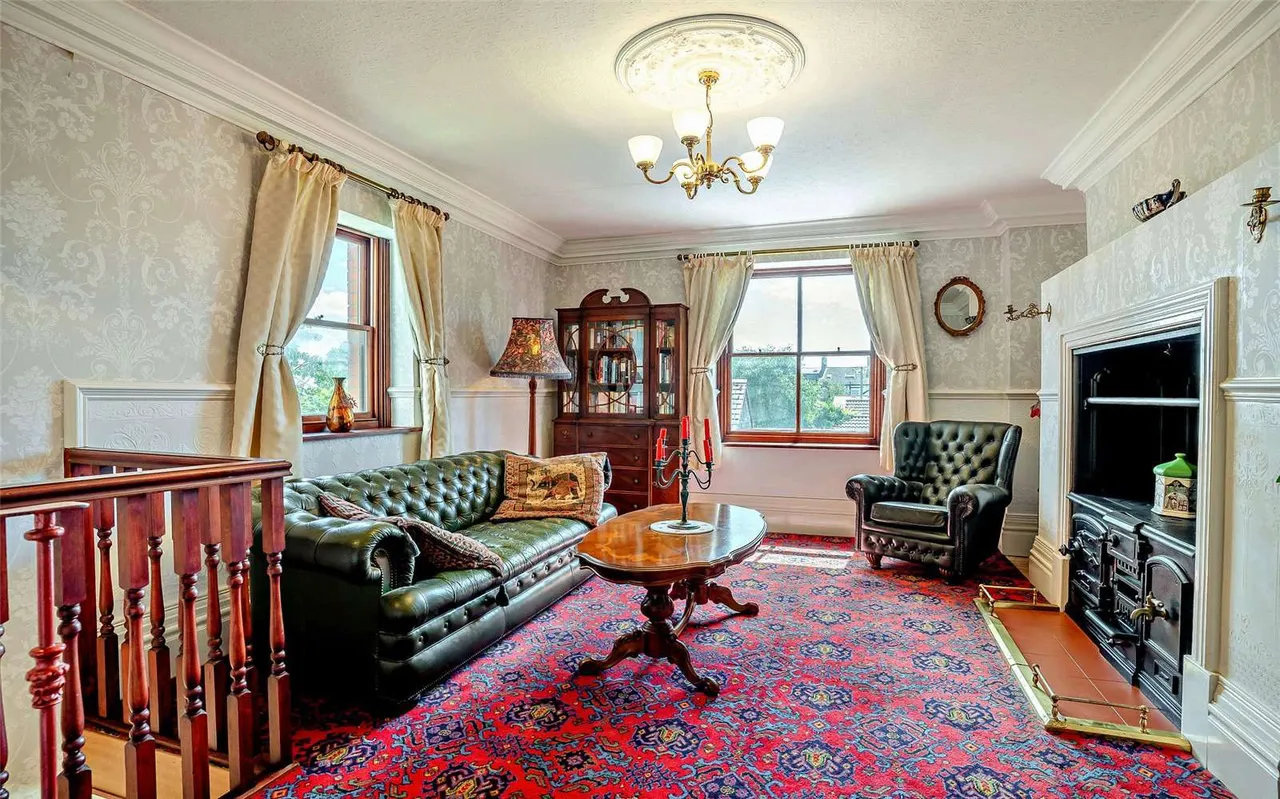 Clive Place, Penarth, CF64, photo 6