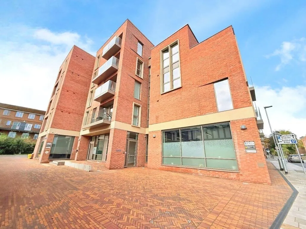 2 bed flat for sale — Hope Square, Altrincham, Greater Manchester, WA14