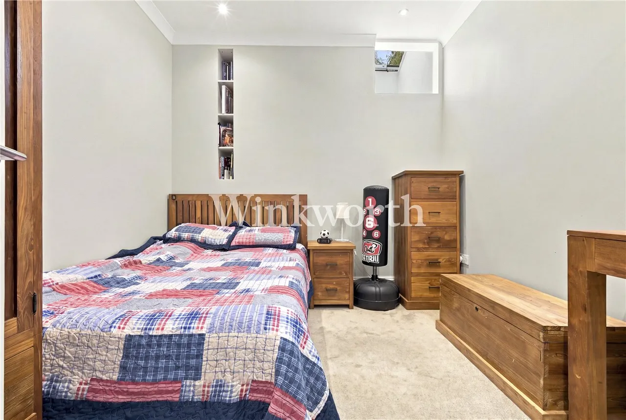 Woodberry Avenue London N21, photo 9