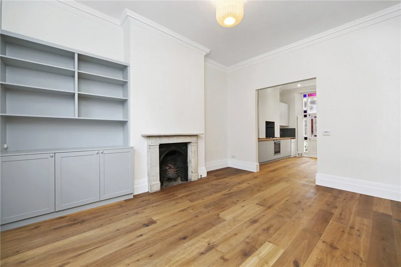 Gloucester Avenue, London, NW1, photo 4