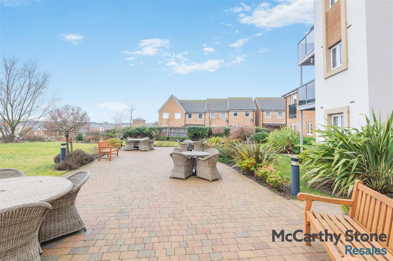 Kempley Close, Hampton Centre, PE7, photo 14