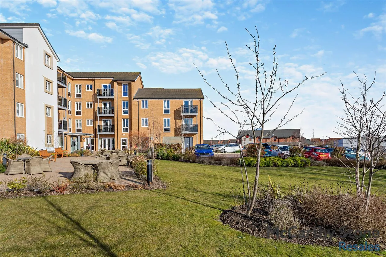 Kempley Close, Hampton Centre, PE7, photo 18