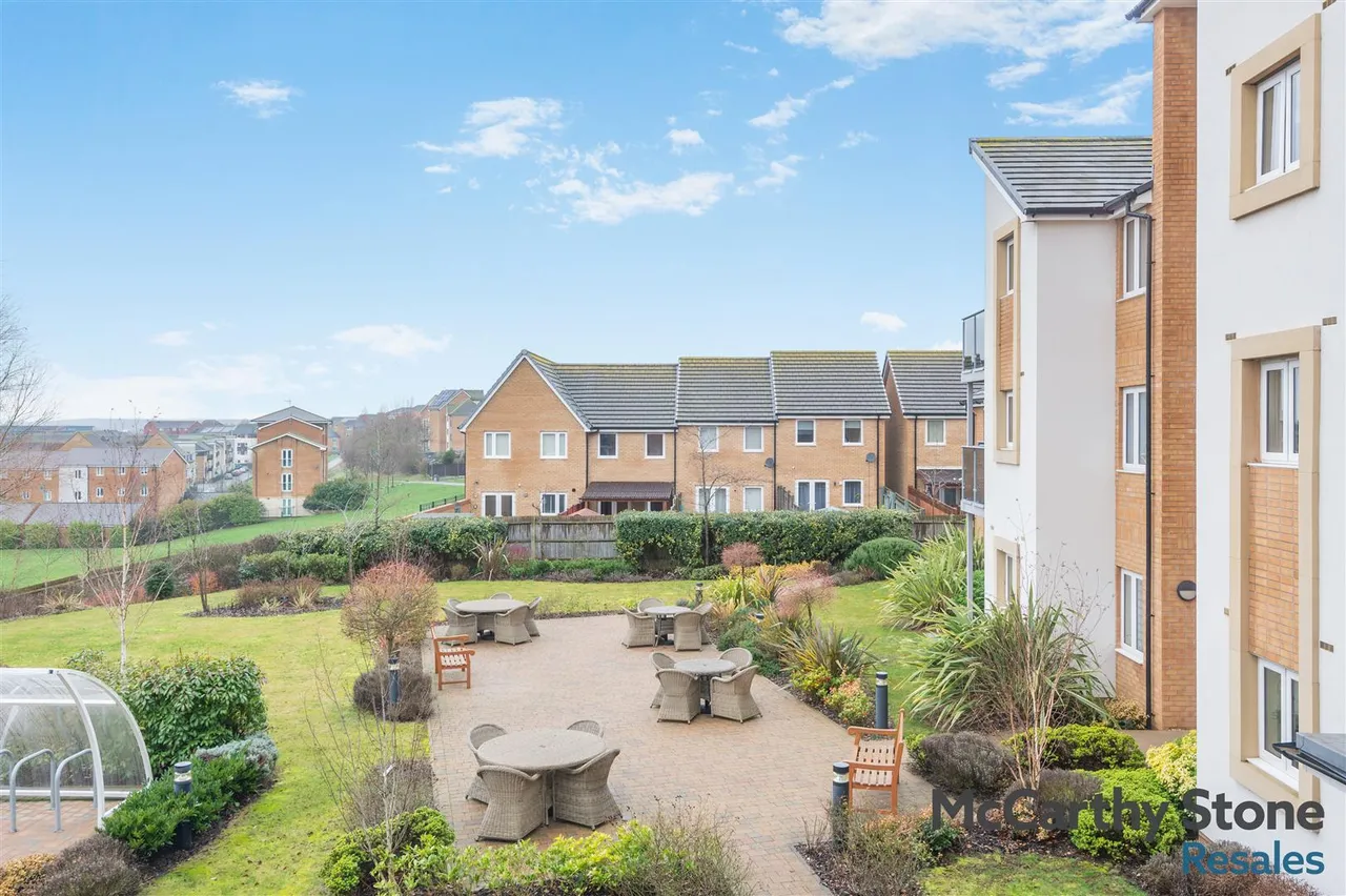 Kempley Close, Hampton Centre, PE7, photo 13