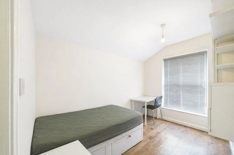 Ivy Road, Northampton, NN1, photo 8