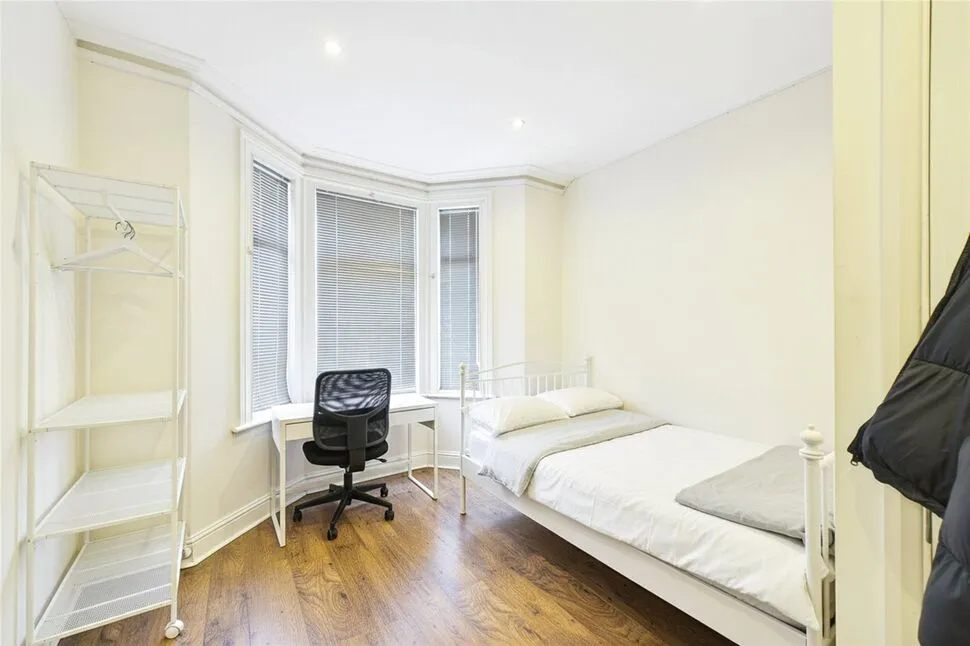 Ivy Road, Northampton, NN1, photo 10