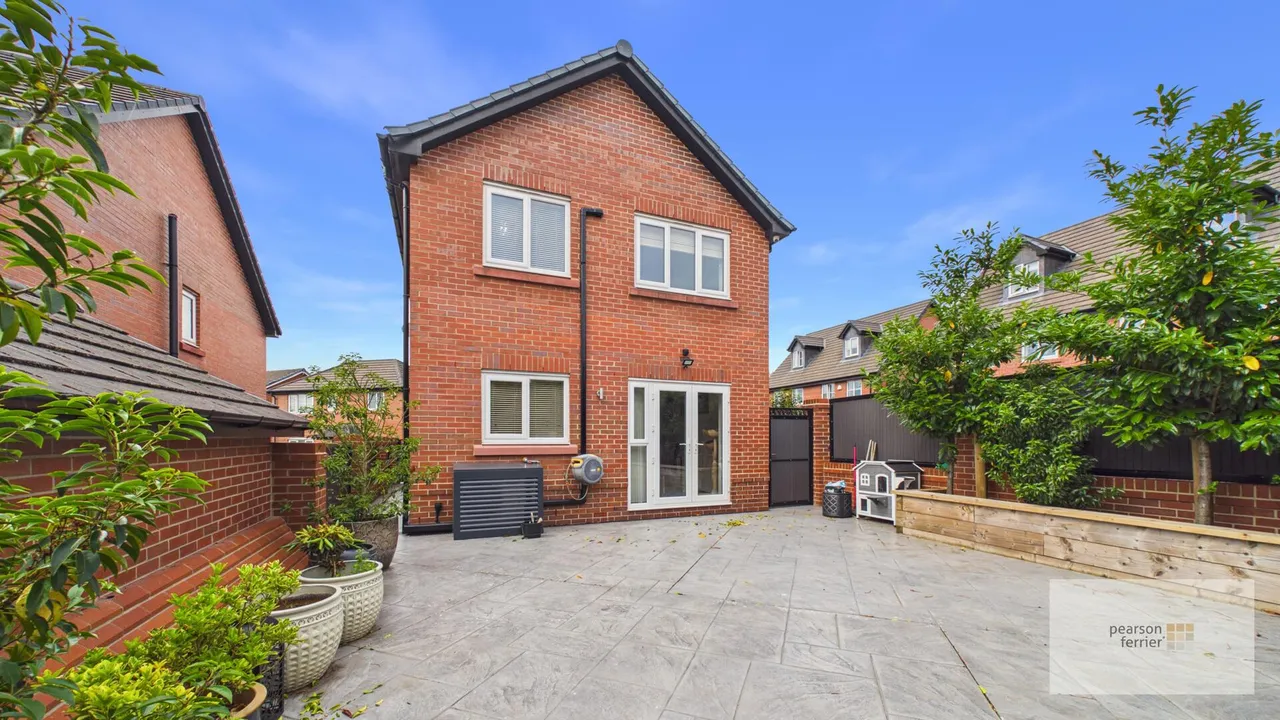 Lowes Road, Bury, BL9 6PJ, photo 20
