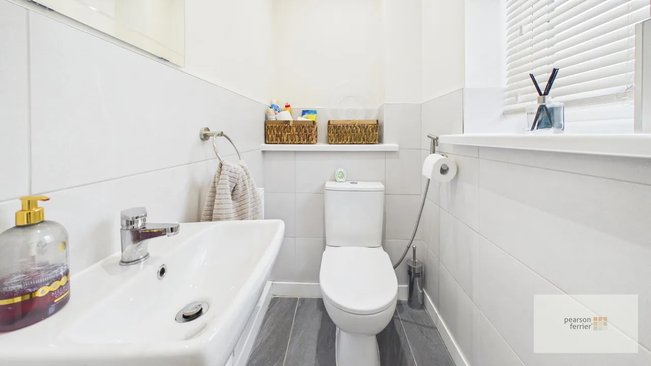 Lowes Road, Bury, BL9 6PJ, photo 9