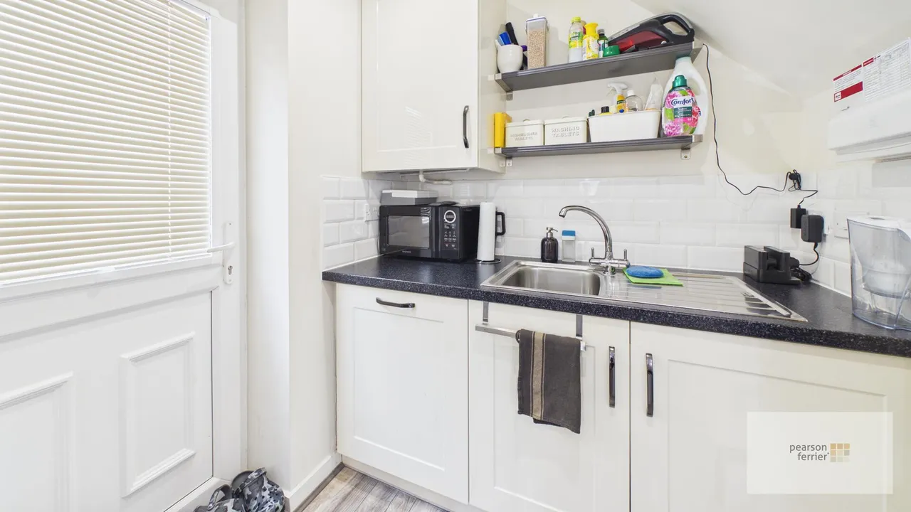 Lowes Road, Bury, BL9 6PJ, photo 6