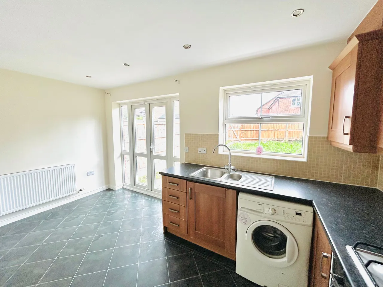 Wellcroft Gardens, Lymm, photo 5