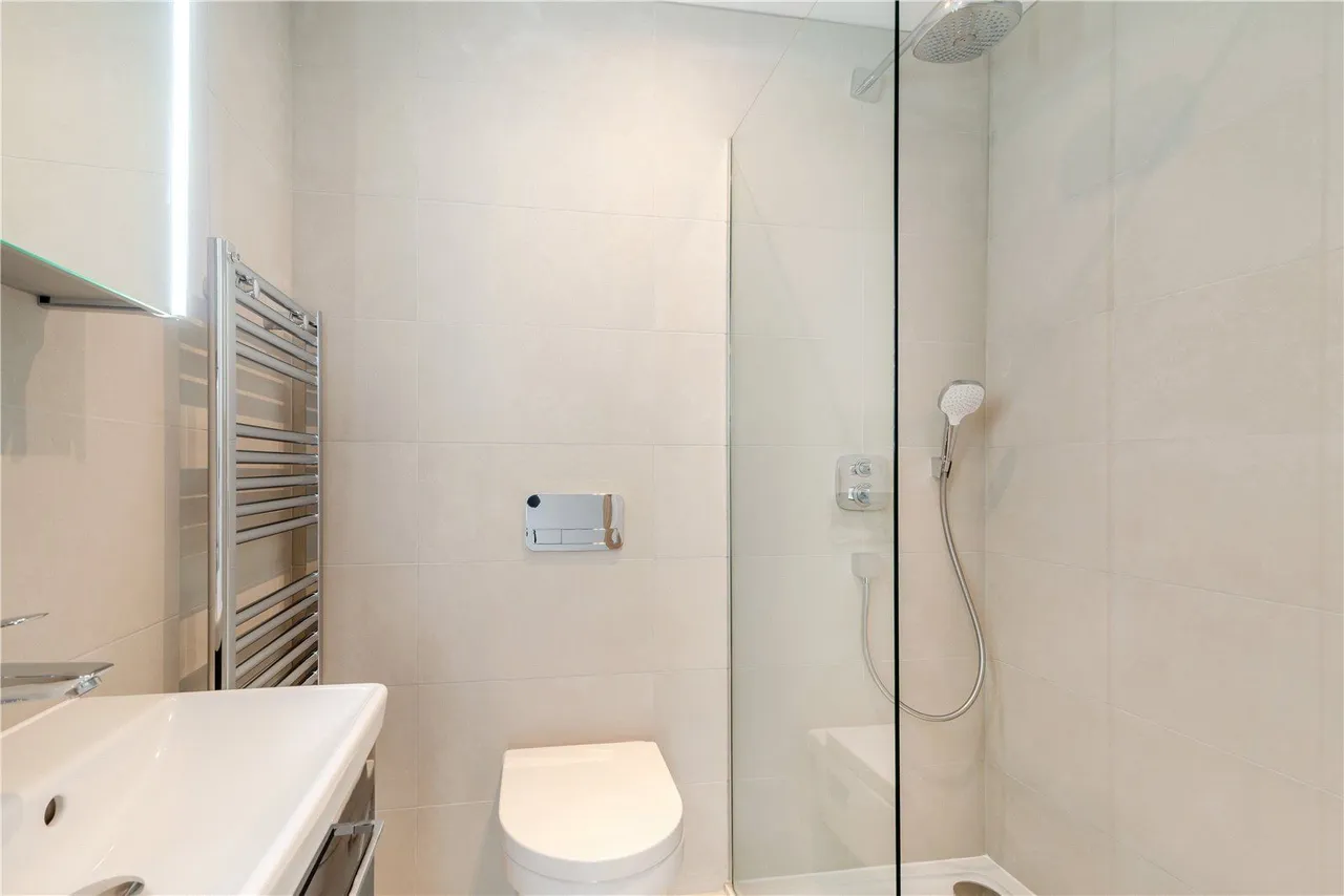 Flat 7, Lambert House, 108 Station Parade, Harrogate, North Yorkshire, HG1 1ER, photo 10