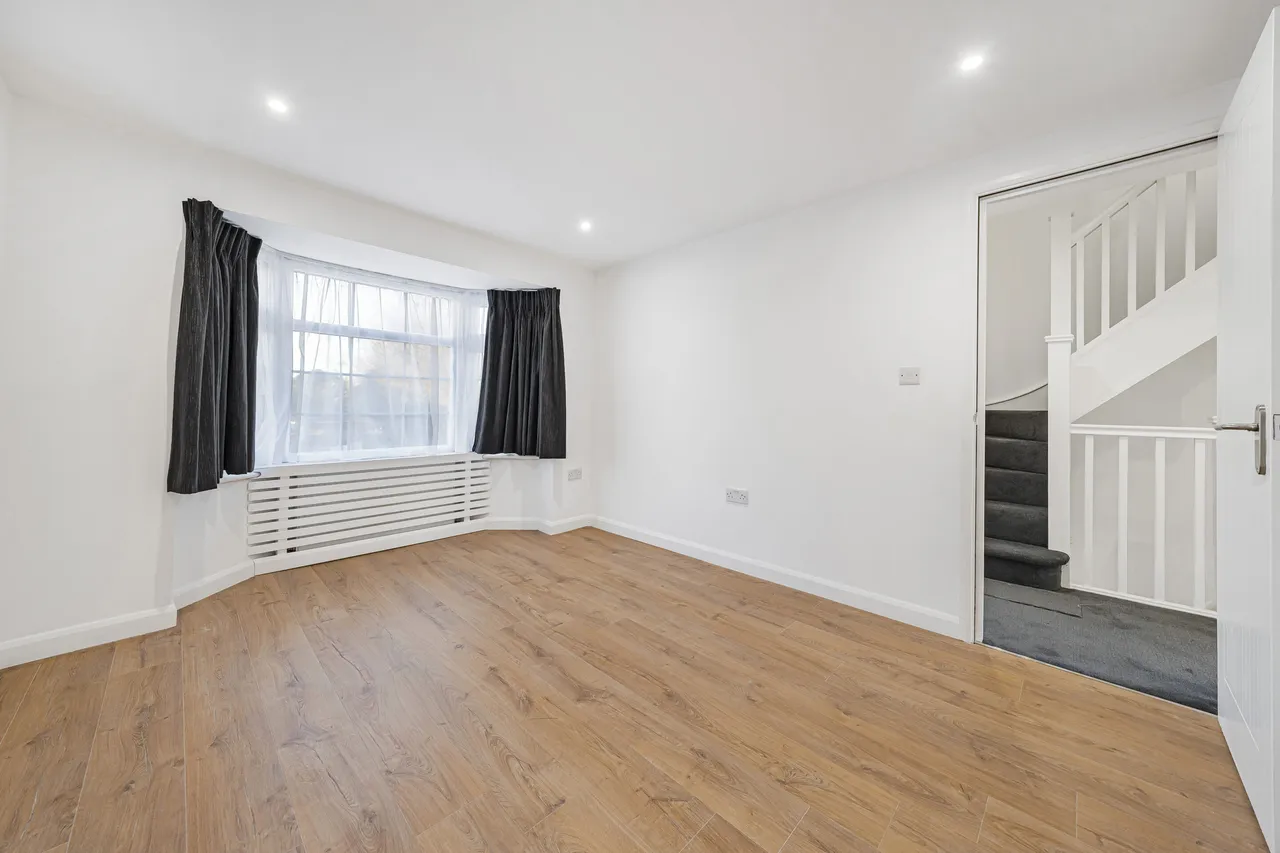 Latymer Road, London, N9, photo 6