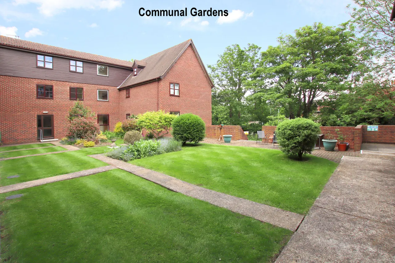 Flat 6, Crittenden Lodge Pond Cottage Lane, West Wickham, BR4 0QD, photo 9
