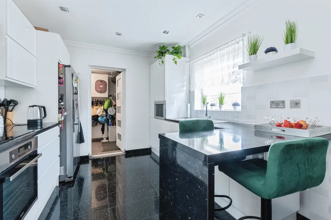Batchelor Road, Bournemouth, BH11, photo 12