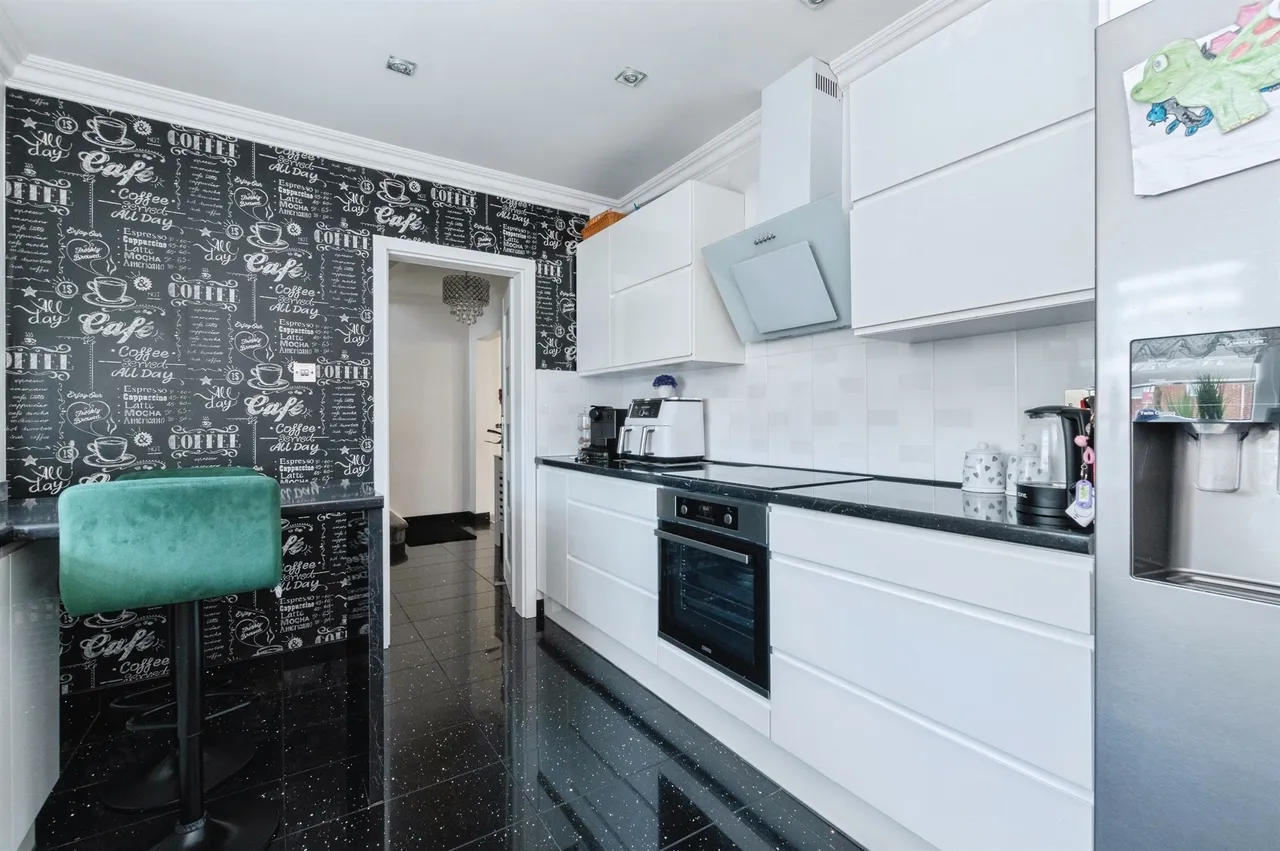 Batchelor Road, Bournemouth, BH11, photo 11