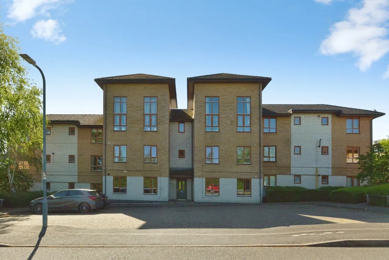 Reynolds Place, Grange Farm, Milton Keynes, Buckinghamshire, MK8, photo 18