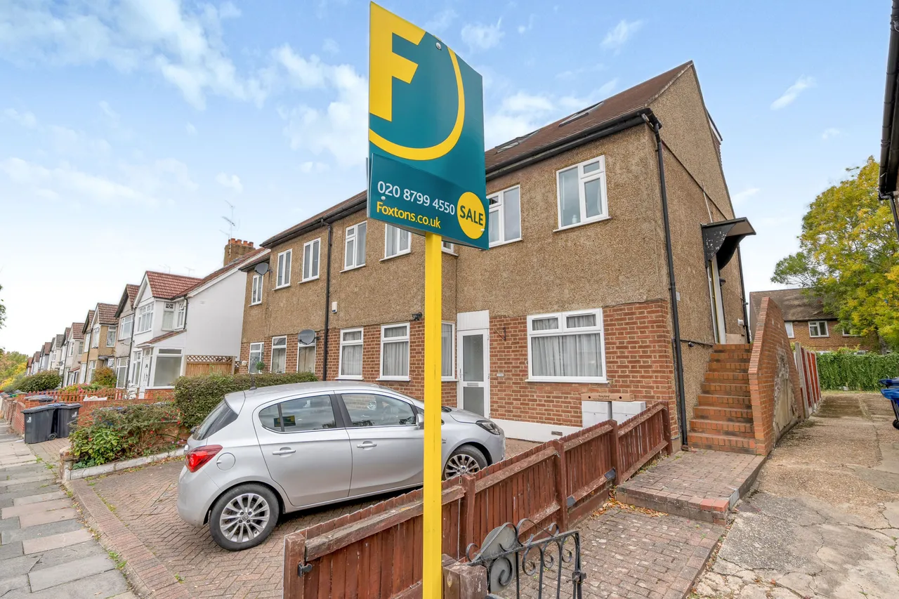 58a Beechmount Avenue, London, photo 8