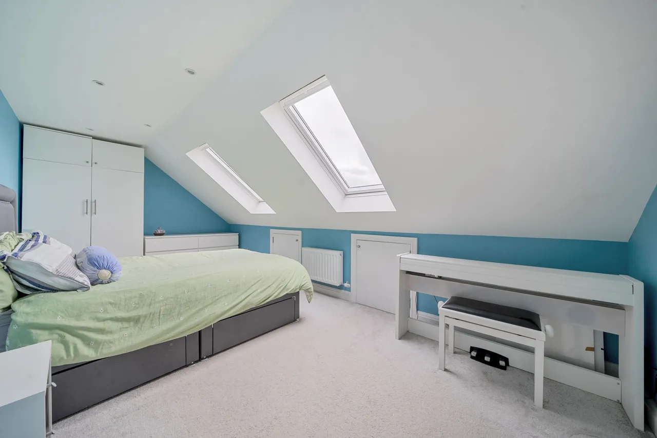 58a Beechmount Avenue, London, photo 6