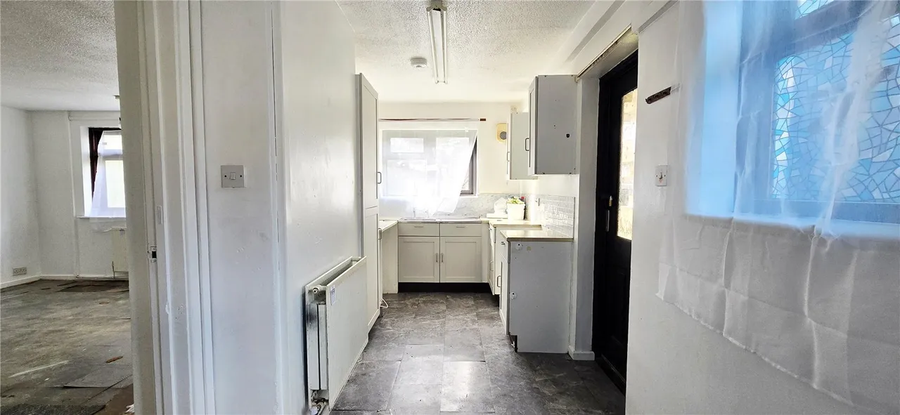 Dinam Road, Caergeiliog, LL65, photo 5