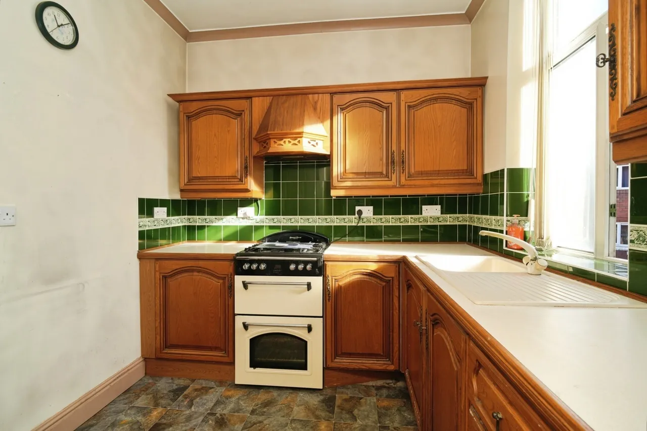 Harcourt Street, Farnworth, BL4, photo 11