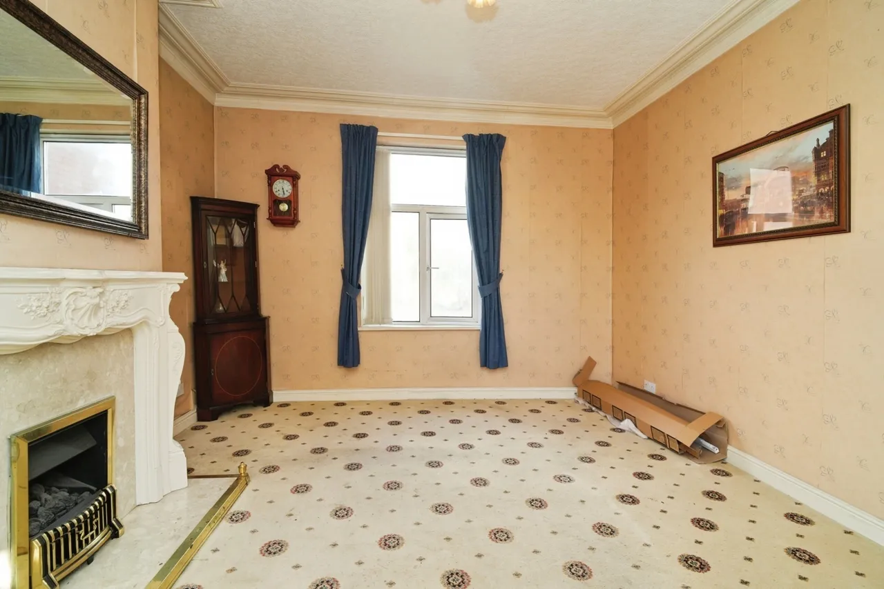 Harcourt Street, Farnworth, BL4, photo 5