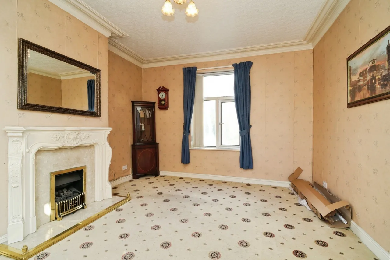 Harcourt Street, Farnworth, BL4, photo 3