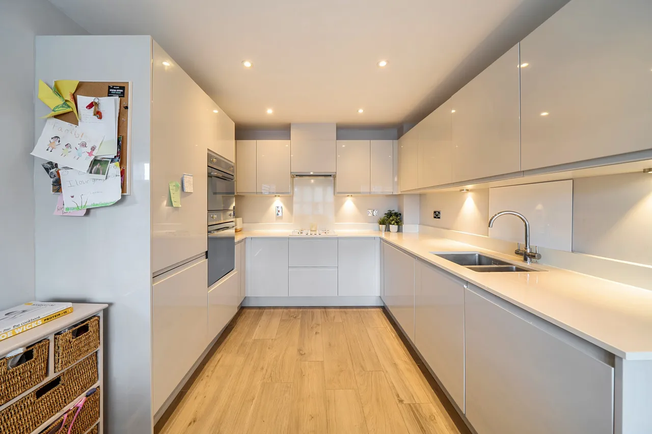 Royal Quay, Harefield, UB9, photo 3