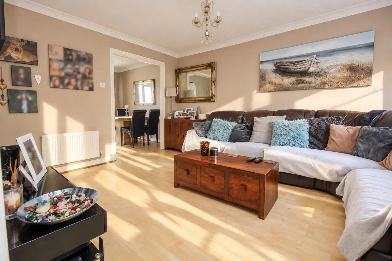 Corner Meadow, Harlow, CM18, photo 5