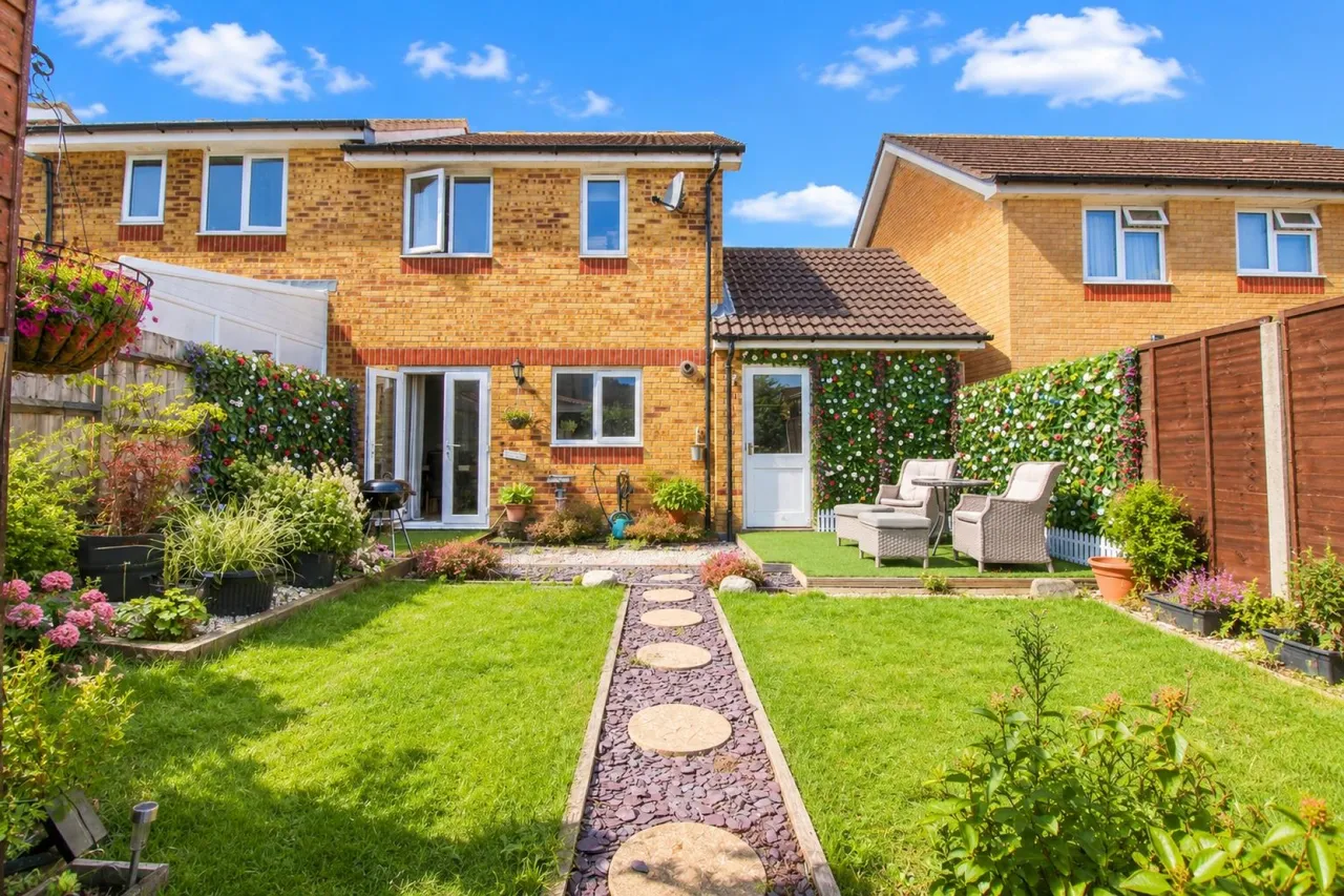 Corner Meadow, Harlow, CM18, photo 8