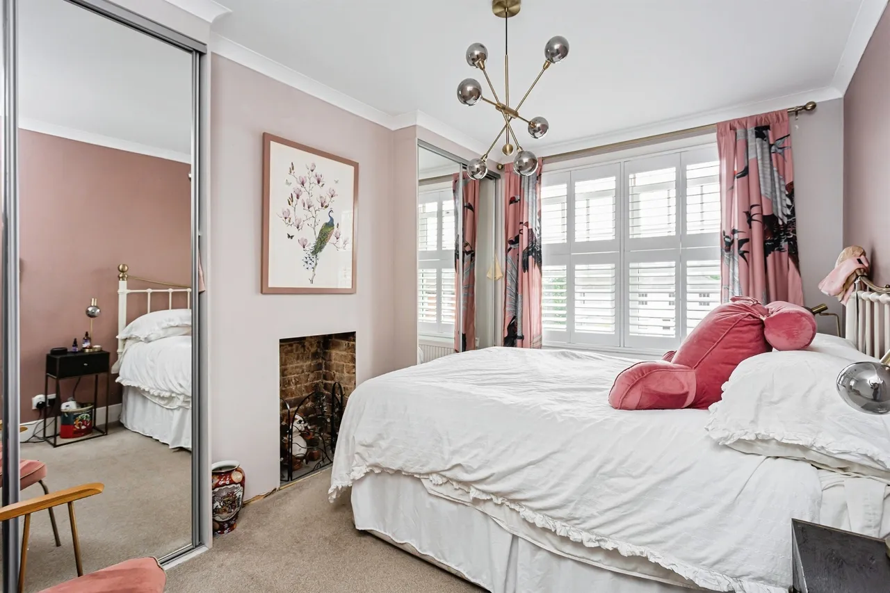 Junction Road, Burgess Hill, photo 10