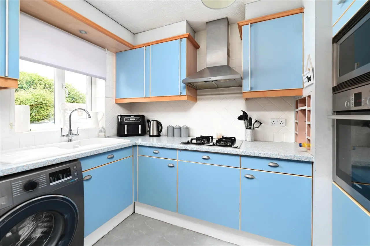 Worcester Drive, Ashford, TW15, photo 5