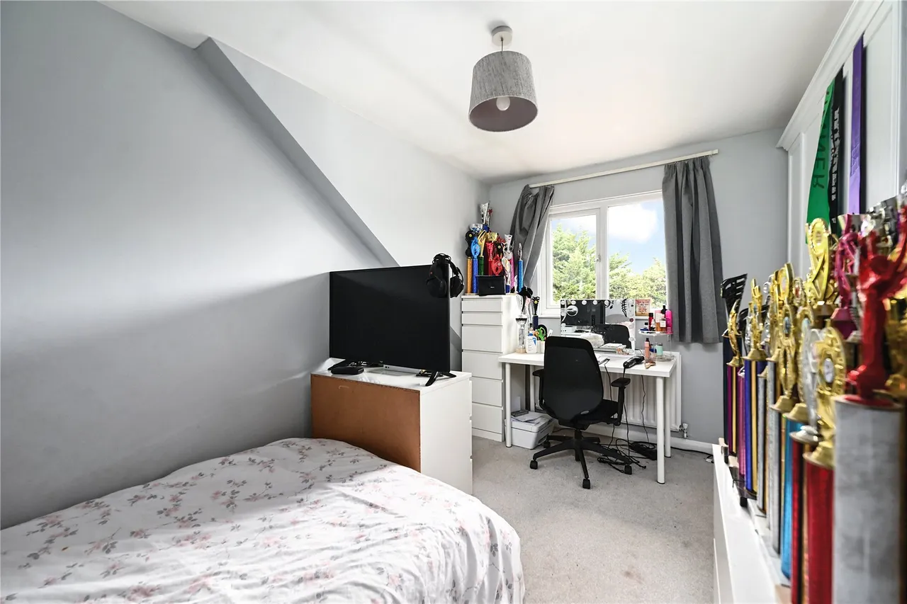 Worcester Drive, Ashford, TW15, photo 10