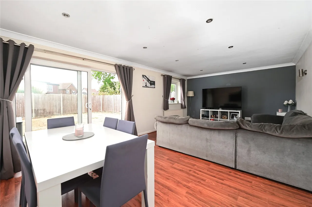Worcester Drive, Ashford, TW15, photo 4